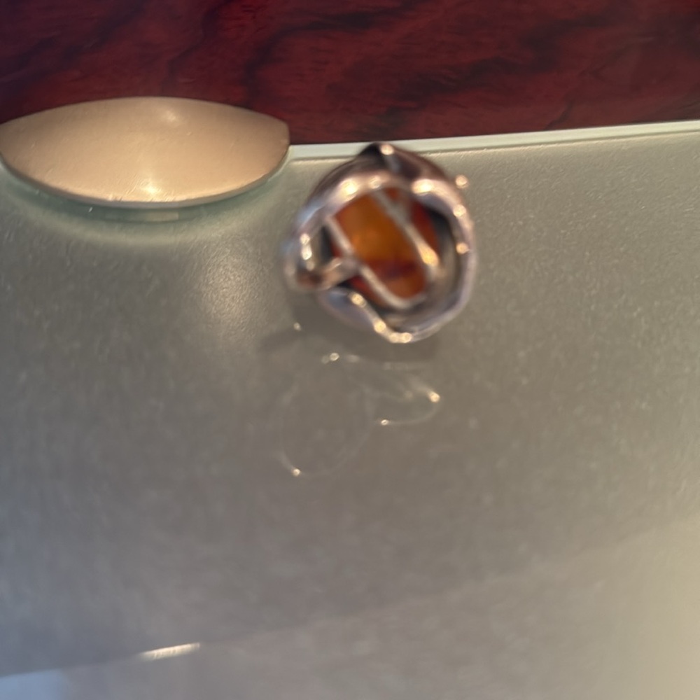 Silver amber ring - Picture 2 of 3